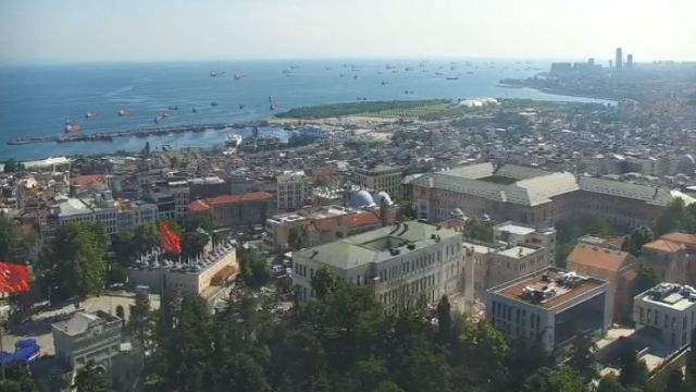Beyazit Tower, view of the city of Istanbul, Türkiye