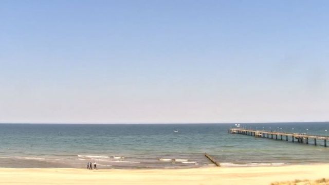 Beach and Graal-Müritz pier, Germany