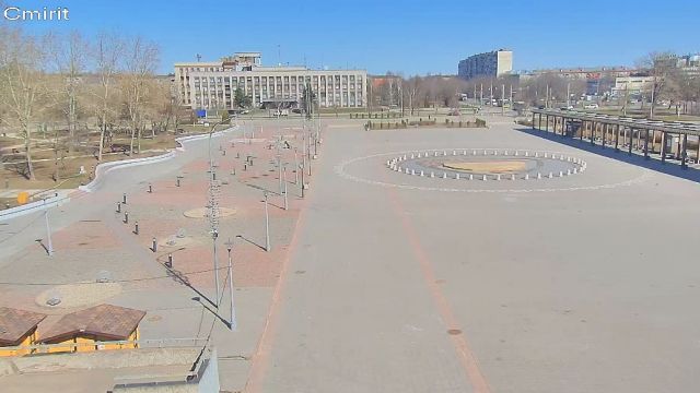 Youth Square in Cherepovets city, Russia (cam #4)